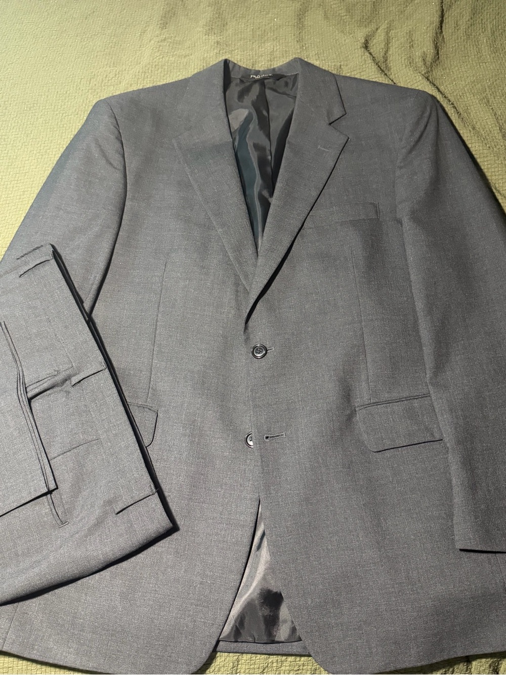 Joseph A Bank Classic Collection 42r 36x30Men's Charcoal Suit 100% Wool